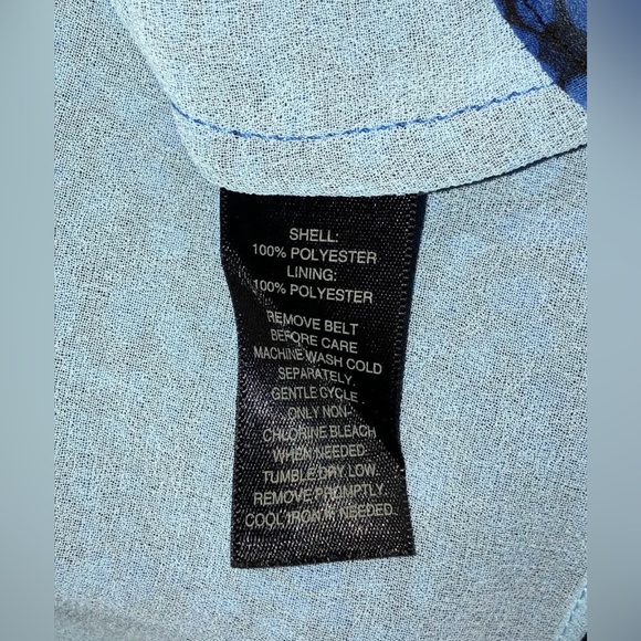 WHITE HOUSE BLACK MARKET Blue Ombre Open Sleeve Top Accented With Beads XS🌴 - Picture 7 of 9